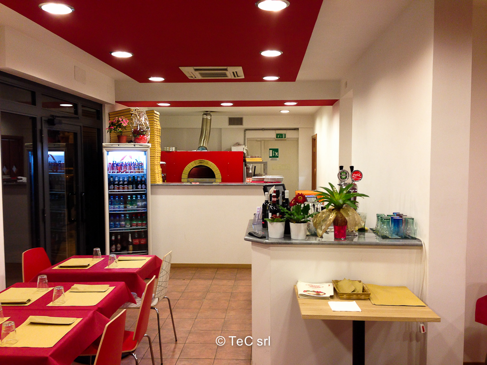 Pizzeria “Pizza Club”
